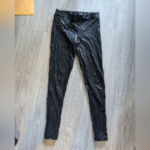 Superhero V-String Leopard Sticky Pole Leggings